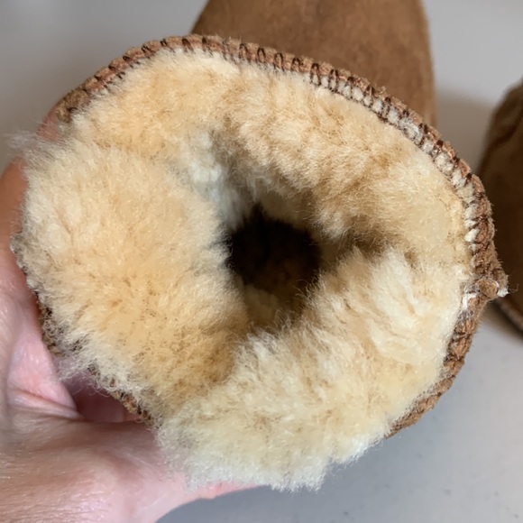 UGG Baby Booties - Picture 5 of 10